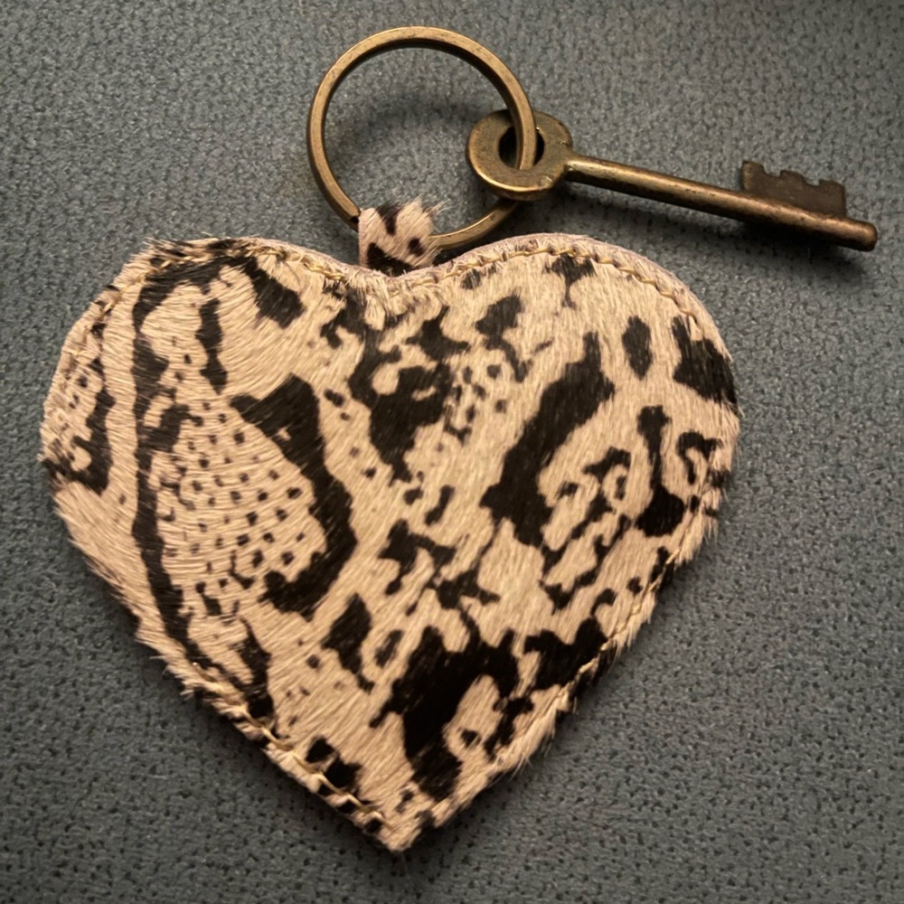 Cowhide/Cow Hair heart keychain
